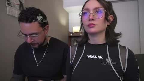 Leo and Luna online show from November 2025 04:27:02 PM