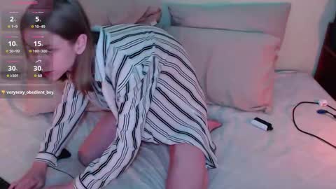 Mark online show from September 2025 06:32:02 PM