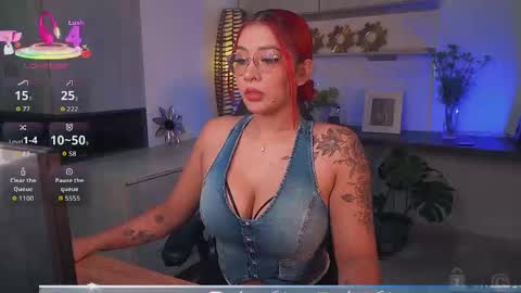 Loren Soler    Sophie Soler 19 years online show from September 2025 10:04:02 PM