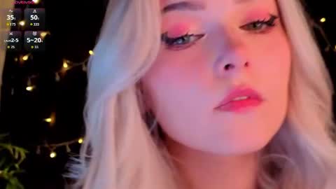 Snapshot of teapartyalice chatting on June 2026 04:04:01 AM Alice online show from June 2026 04:04:01 AM
