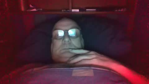 Mark online show from October 2025 06:12:01 AM