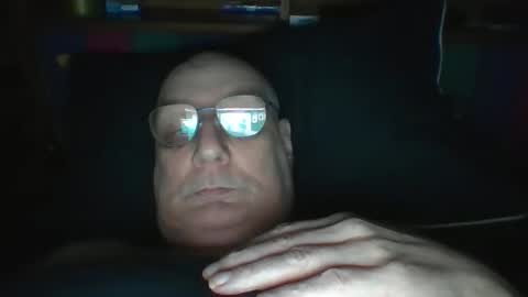Mark online show from December 2025 08:09:01 AM