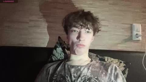 Alice     online show from March 2026 10:16:02 PM