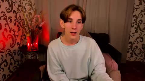 Snapshot of ted_lunn chatting on November 2025 07:01:02 PM Ted online show from November 2025 07:01:02 PM