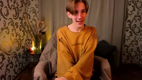 Snapshot of ted_lunn chatting on November 2025 07:58:01 PM Ted online show from November 2025 07:58:01 PM