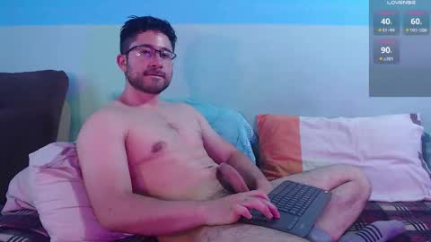 Snapshot of teddy_foster chatting on January 2025 09:31:02 PM teddy_foster online show from January 2025 09:31:02 PM