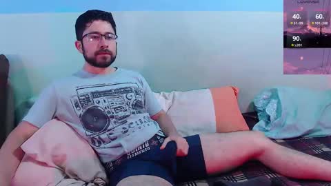 Snapshot of teddy_foster chatting on January 2025 12:59:01 PM teddy_foster online show from January 2025 12:59:01 PM