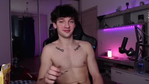 Teddy online show from December 2024 11:40:01 PM