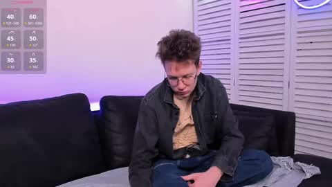 Snapshot of teddy_parker chatting on November 2025 08:02:02 AM Teddy online show from November 2025 08:02:02 AM