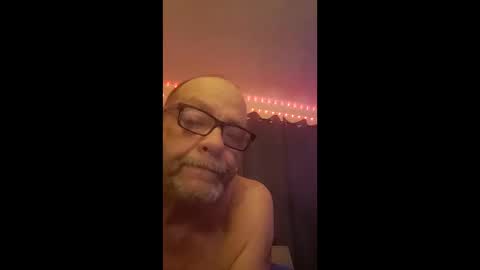 Snapshot of tedestep2 chatting on May 2026 02:11:01 PM tedestep2 online show from May 2026 02:11:01 PM