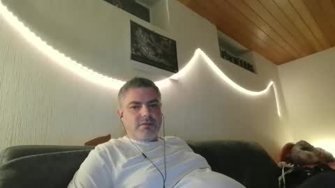 Peter online show from December 2024 06:06:02 PM