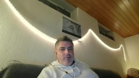 Peter online show from December 2024 09:45:02 PM