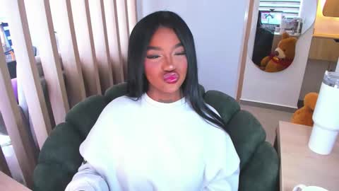 Teerry online show from March 2026 08:44:01 PM