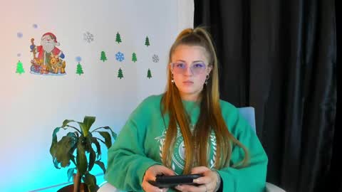 tekila__ online show from December 2024 08:28:02 PM