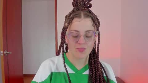 tekila__ online show from December 2025 08:49:01 PM