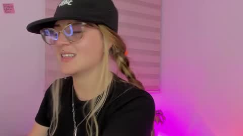 tekila__ online show from July 2026 11:24:02 PM