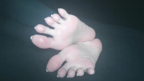 Viv West online show from January 2025 05:26:02 AM