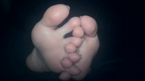 Viv West online show from February 2026 06:26:01 AM