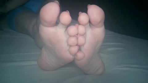 Viv West online show from February 2026 03:40:01 AM