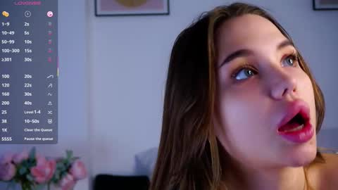 Steeeveee online show from November 2025 07:23:02 AM