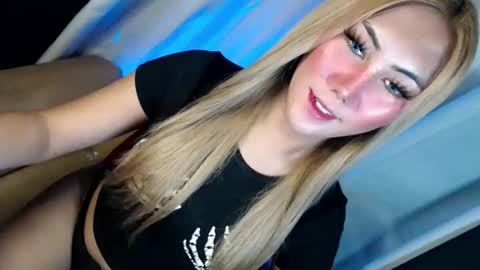 Im Dianna DONT FORGET TO FOLLOW ME   online show from December 2025 06:40:02 AM