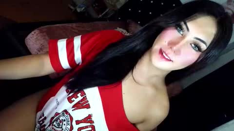 Snapshot of temptationoflust chatting on June 2026 04:39:01 AM Im Dianna DONT FORGET TO FOLLOW ME online show from June 2026 04:39:01 AM