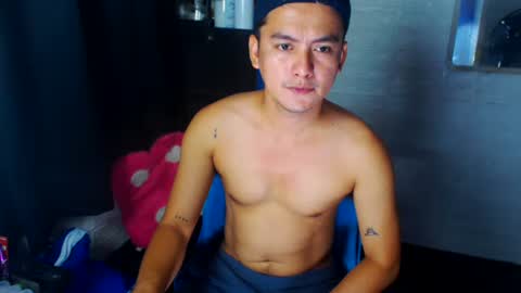 Snapshot of tempting_jon chatting on May 2026 09:14:01 AM tempting_jon online show from May 2026 09:14:01 AM