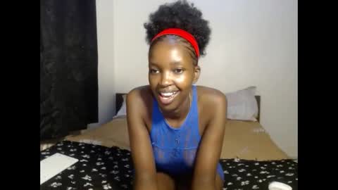 tempting_vibe online show from March 2026 06:59:01 PM