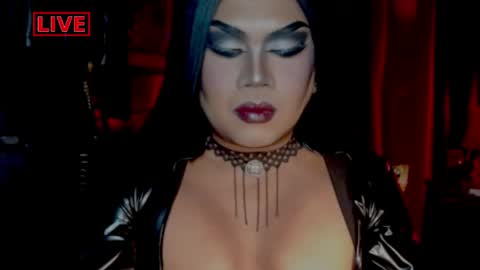 Snapshot of temptress_cocoxxx chatting on June 2026 12:15:02 AM Mistress Coco online show from June 2026 12:15:02 AM