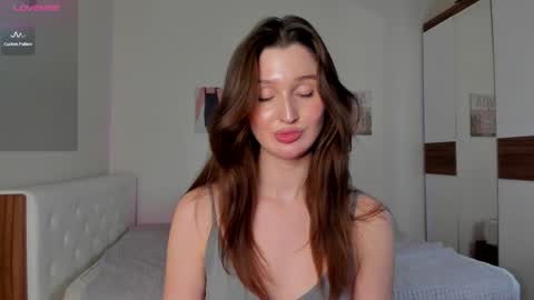 Snapshot of tender_babyy chatting on February 2025 05:30:01 PM Sexy girl Li online show from February 2025 05:30:01 PM