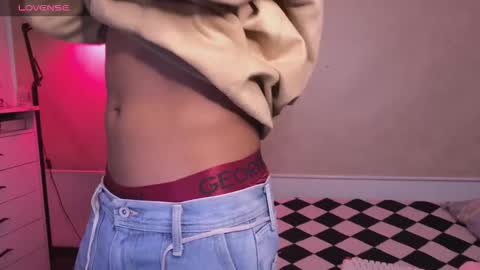 Snapshot of teobuff chatting on November 2025 10:14:01 PM teo browny online show from November 2025 10:14:01 PM