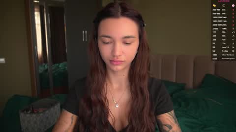 Snapshot of teona_amore chatting on September 2025 05:54:01 AM Teya online show from September 2025 05:54:01 AM