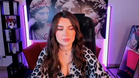 teona online show from May 2026 06:21:03 AM