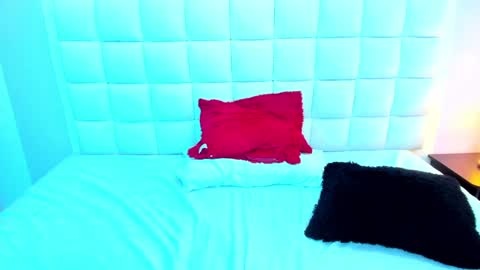 Teresa online show from February 2025 02:45:01 PM