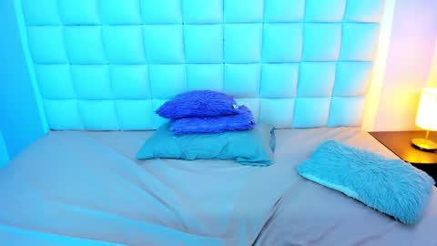 Teresa online show from November 2025 03:04:01 AM