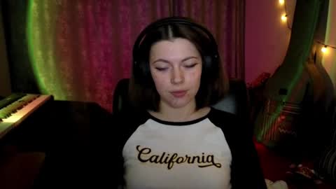 Anny Simpson online show from March 2026 08:27:02 PM