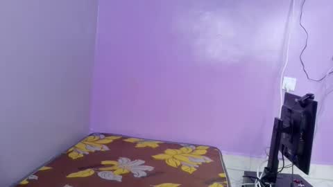 terriam online show from September 2025 06:24:01 PM