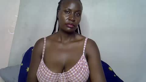 terriam online show from November 2025 10:14:02 AM