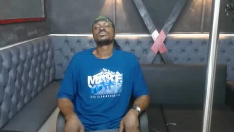 terry_zyzz online show from January 2026 07:28:02 PM