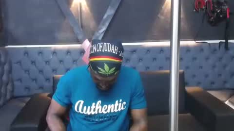 terry_zyzz online show from February 2026 07:45:02 PM