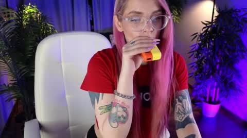 Snapshot of terrymorris_ chatting on April 2026 05:51:02 AM Terry online show from April 2026 05:51:02 AM