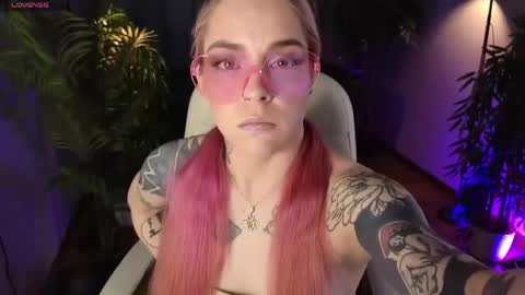 Snapshot of terrymorris_ chatting on April 2026 05:56:01 AM Terry online show from April 2026 05:56:01 AM