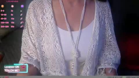 Snapshot of tessa_foxxx chatting on November 2025 10:15:01 AM tessa_foxxx online show from November 2025 10:15:01 AM