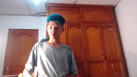 tessachains online show from February 2026 12:37:01 AM