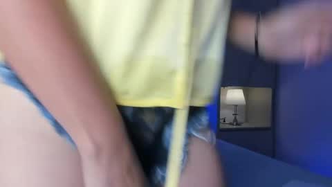 tessalowe online show from April 2026 12:10:01 PM