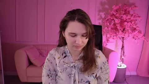 Tessa online show from April 2026 05:36:01 AM