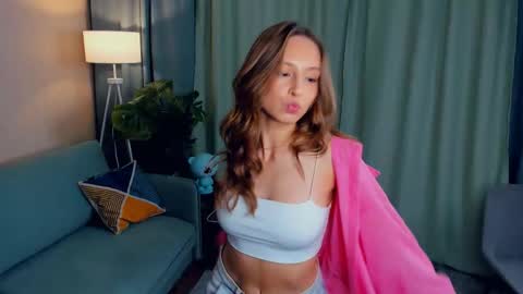 Cindy online show from September 2025 05:24:02 PM