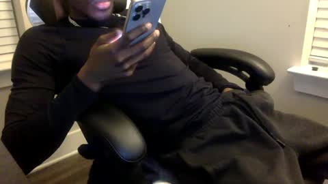 Snapshot of tevvdaren chatting on October 2025 11:48:02 PM tevvdaren online show from October 2025 11:48:02 PM