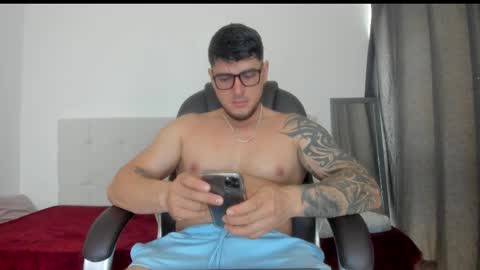 Snapshot of teylor_creed chatting on November 2025 07:34:02 PM teylor creed online show from November 2025 07:34:02 PM