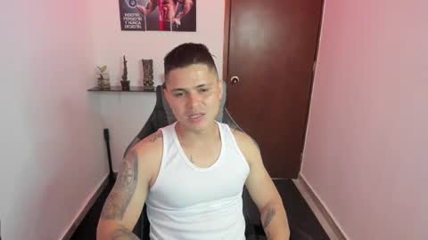 Teylor Fel online show from January 2025 03:16:01 AM